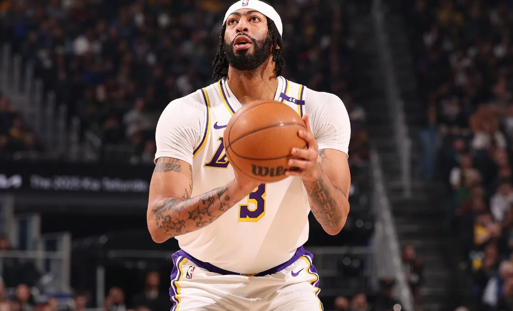 包含立陶宛男篮强势墨西哥男篮，浓眉打破历史纪录的词条