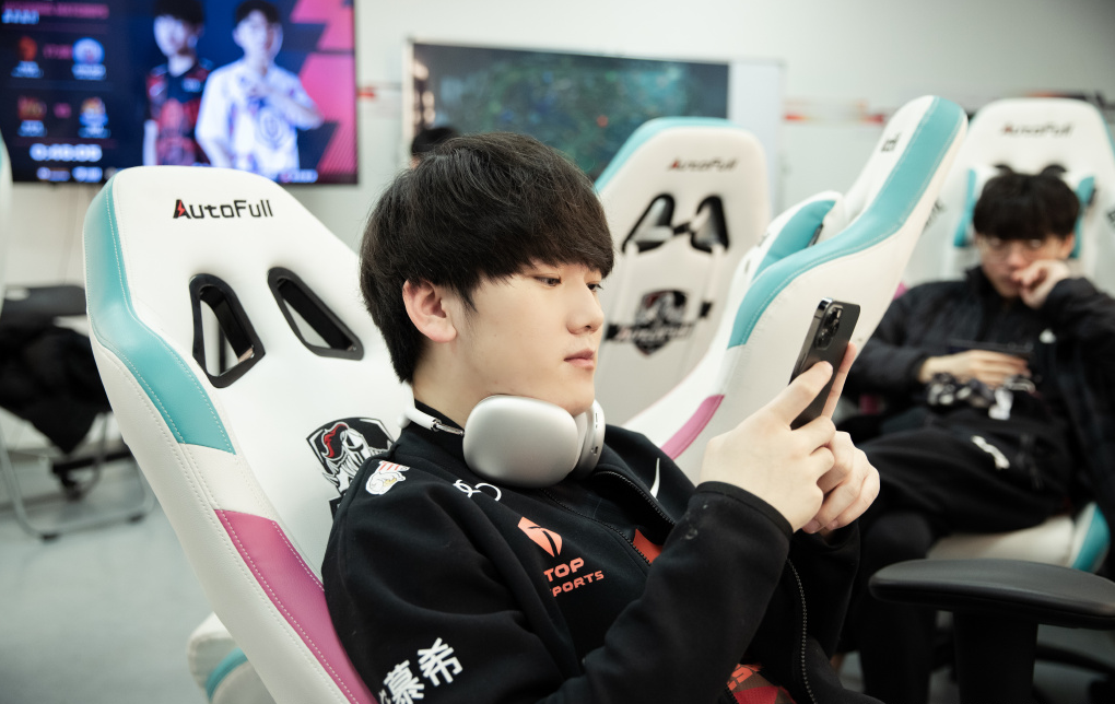 LGD轻取TES，Bin高光表现的简单介绍