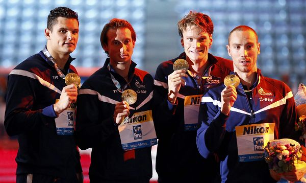 法国队在接力赛中夺得第四名