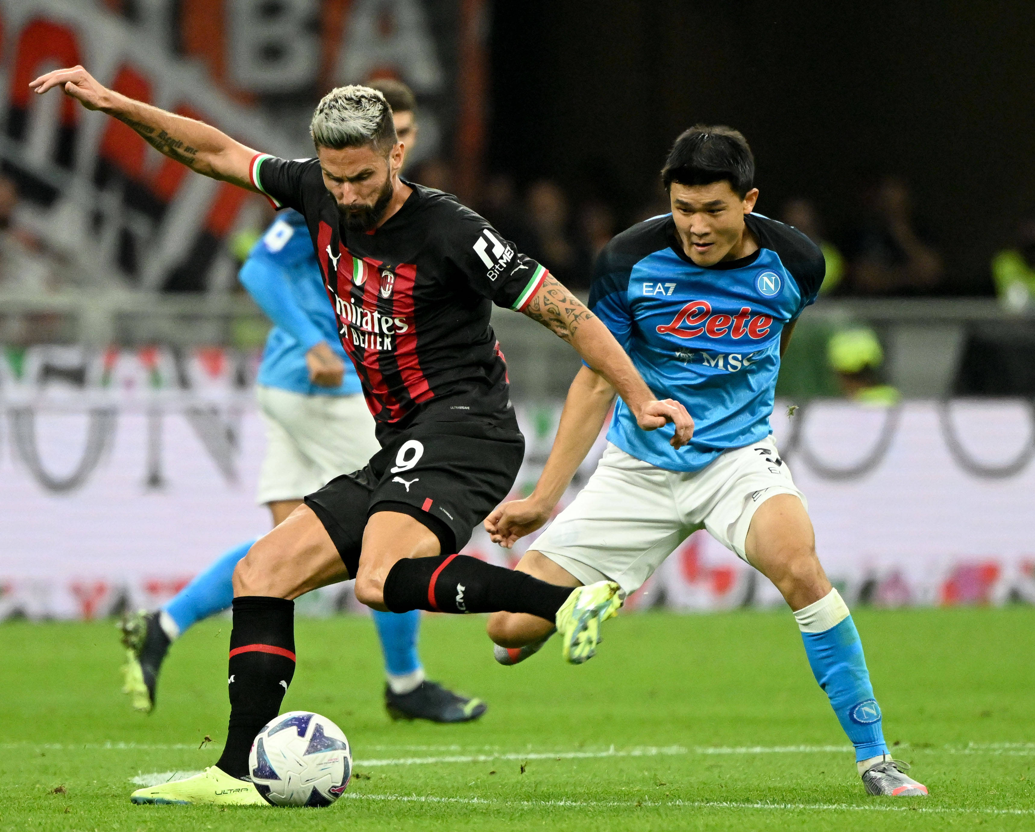 意甲联赛对决精彩比赛扣人心弦