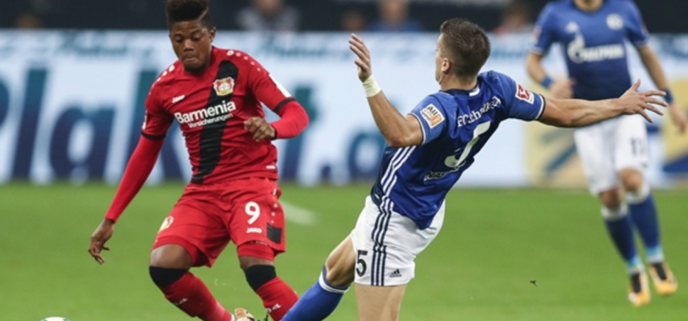 关于沙尔克遭遇阻击，积分榜持续下滑的信息