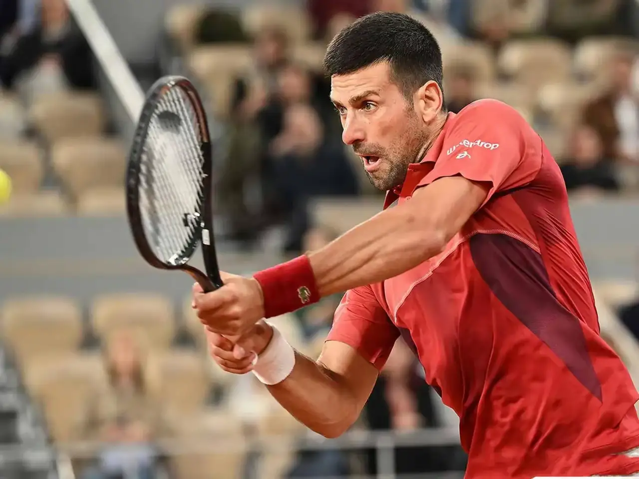 关于德国网球队逆转法国网球队，德约科维奇爆发神勇的信息