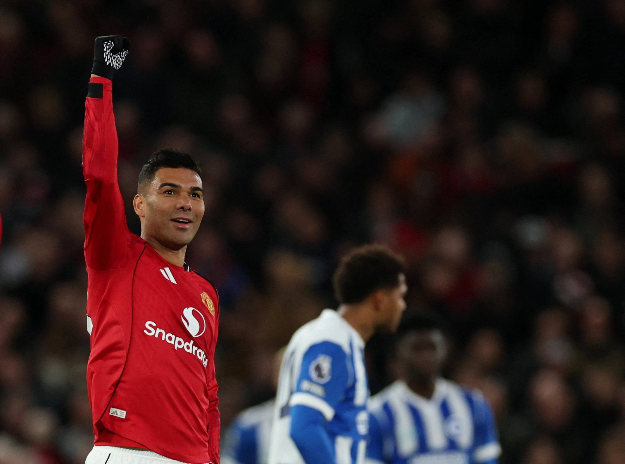 关于曼联憾平阿森纳，争冠形势依然激烈的信息