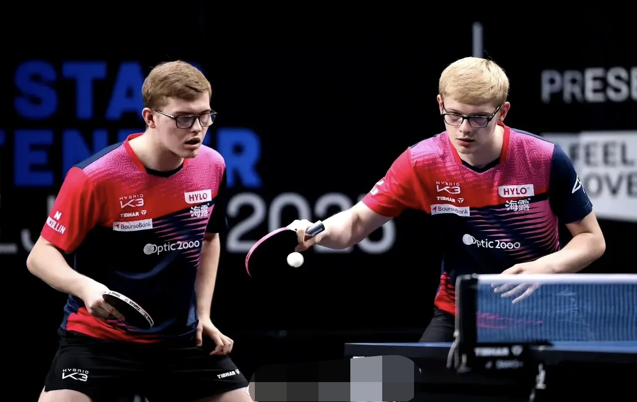 包含德国乒乓球队横扫韩国乒乓球队，奥恰洛夫完成帽子戏法的词条