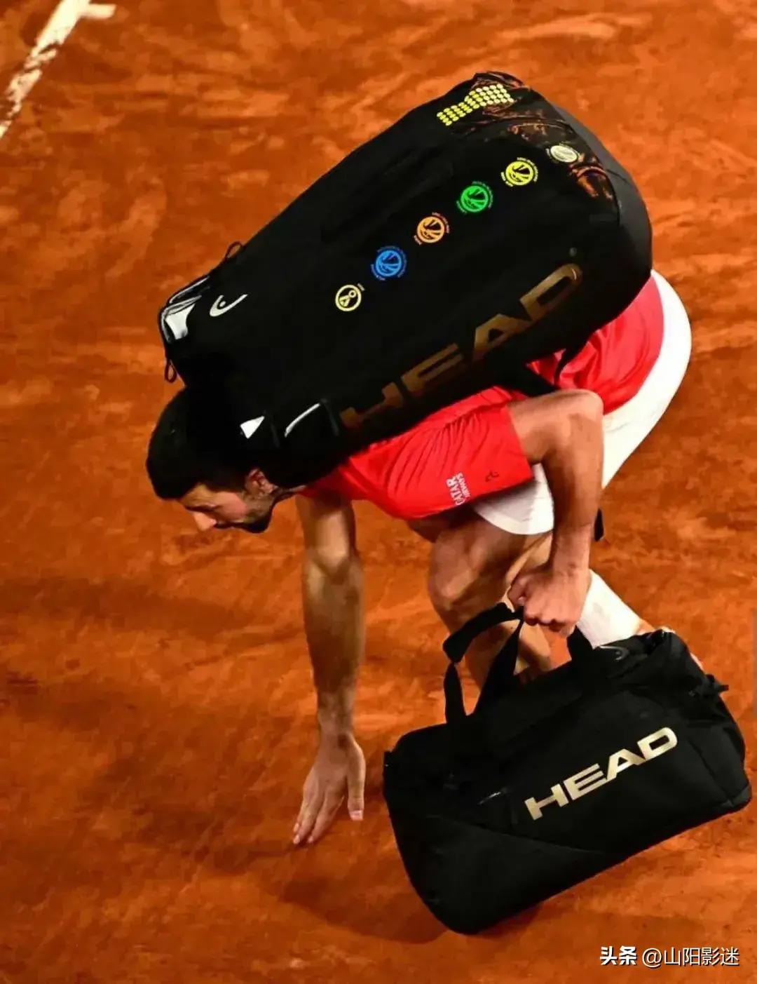 世界网球队翻盘意大利网球队，德约科维奇关键制胜的简单介绍