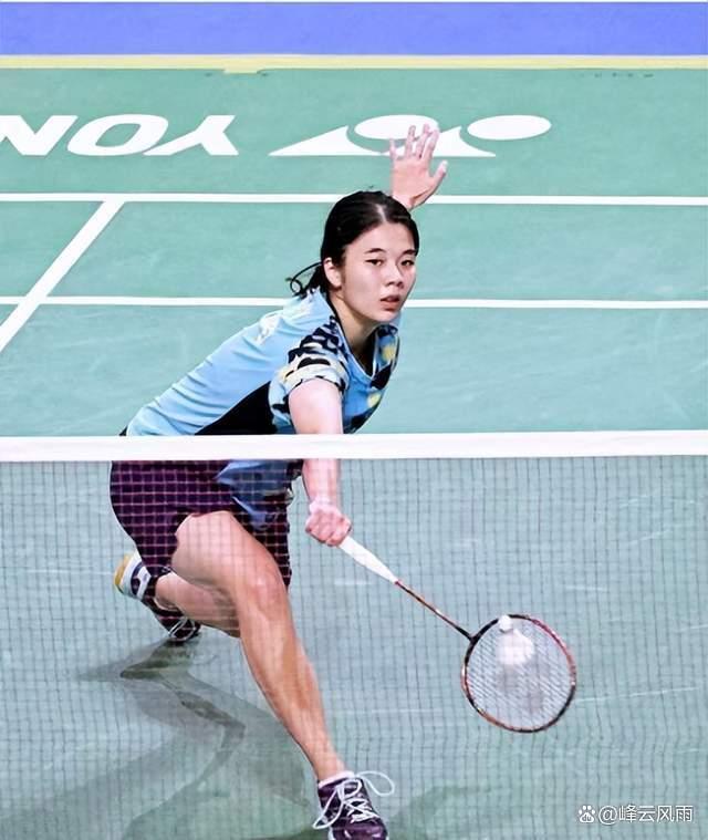 包含印度羽毛球队完胜马来西亚羽毛球队，戴资颖惊艳世界的词条
