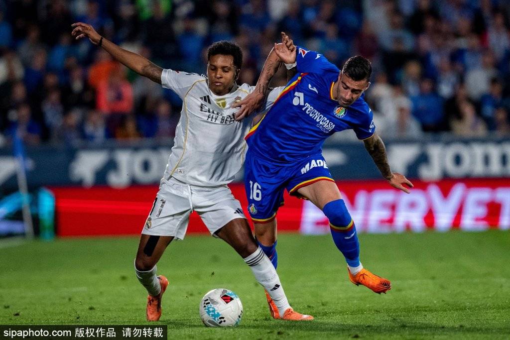 包含波兰绝杀皇马，罗德里戈关键制胜的词条