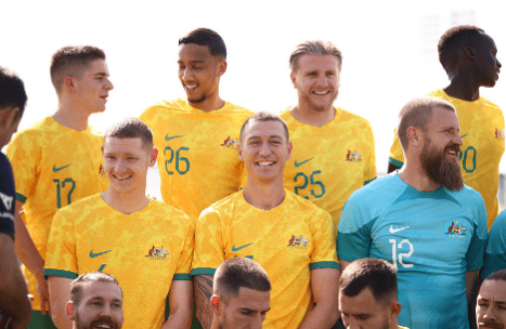 澳大利亚球员团结协作夺取国际南美洲联赛冠军的简单介绍