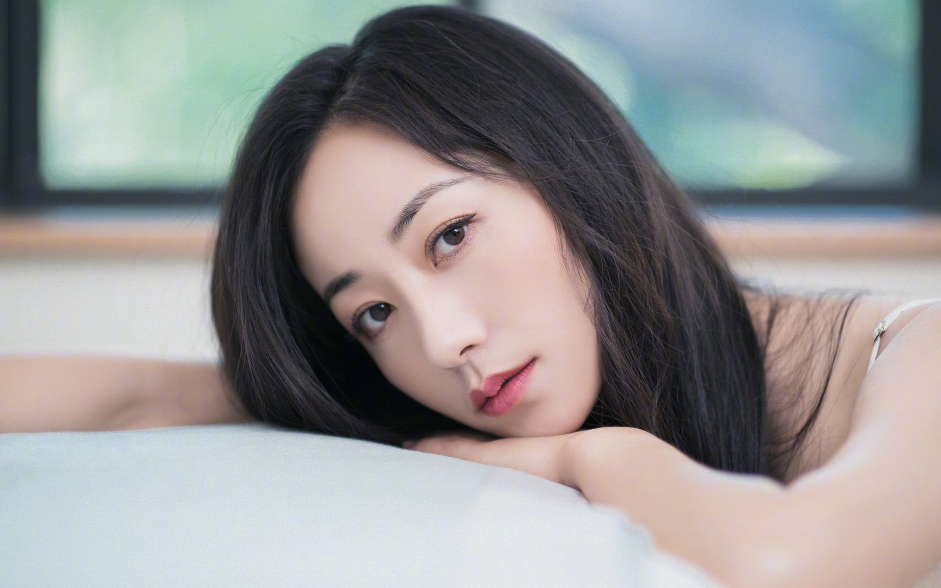 杜兰特惊艳四座，雷霆连续得分压制老鹰，一场个人与团队的完美交响